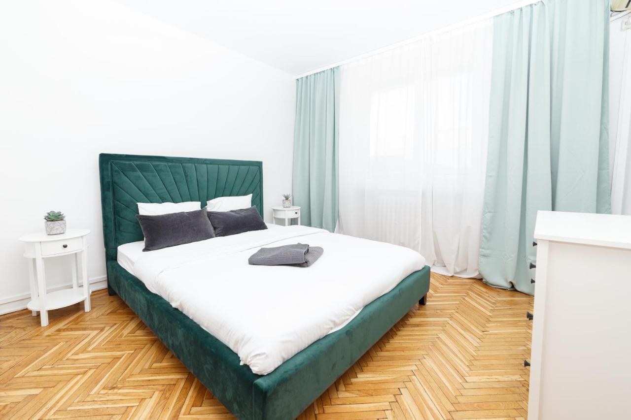 Апартаменты Color Ap Calea Victoriei 12C Бухарест Экстерьер фото